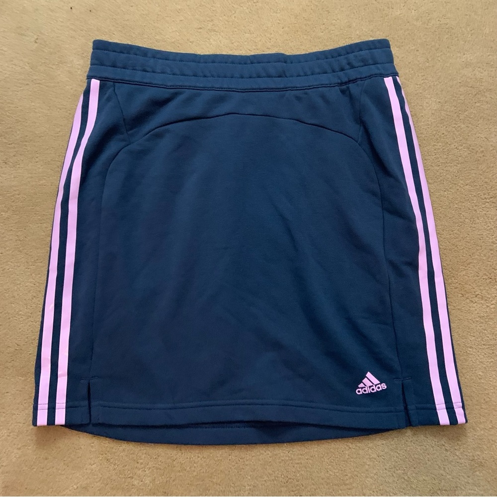 Adidas navy Three-Stripe Aeroready skirt